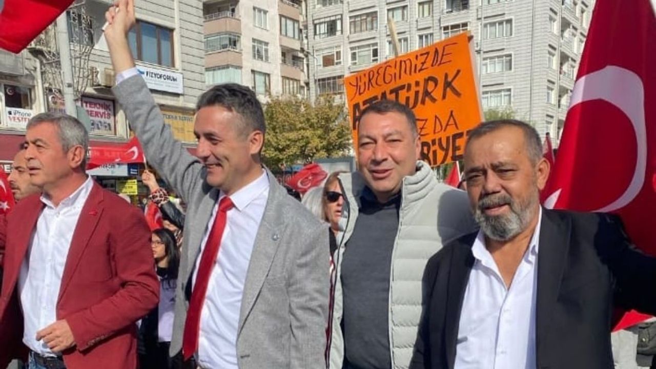 İYİ Parti Kayseri'de istifa depremi! 'Hayal kırıklığına uğradım' diyerek duyurdu!