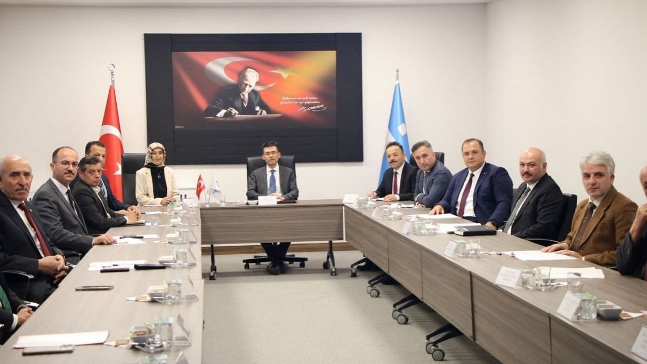 Kayseri'de İŞKUR'dan önemli hamle! İş dünyası ve kamu kurumları bir araya geldi