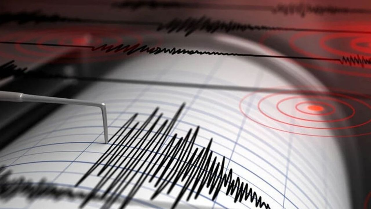 Çanakkale'de 4.0 büyüklüğünde korkutan deprem!