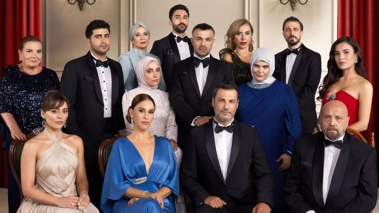 Kızılcık Şerbeti'ni sarsan veda: 4 başrol oyuncusu diziden ayrılıyor
