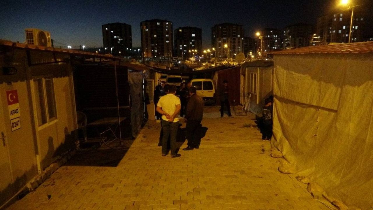 Malatya’da tuvalette kanlı pusu: Silahlı saldırıya uğradı!