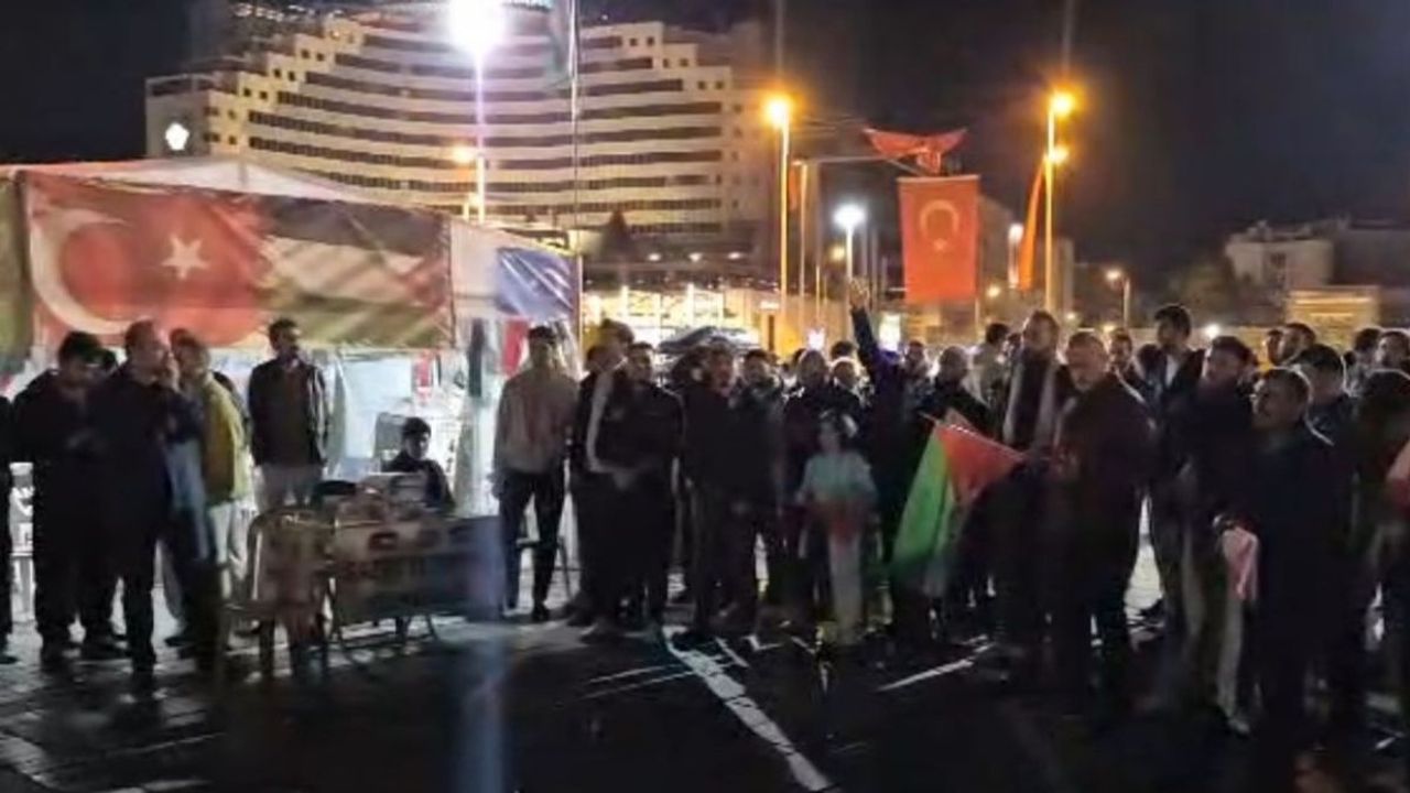 Kayseri'de Vatandaşlar, Sumud Filosu’na Yönelik Ablukayı Protesto Etti