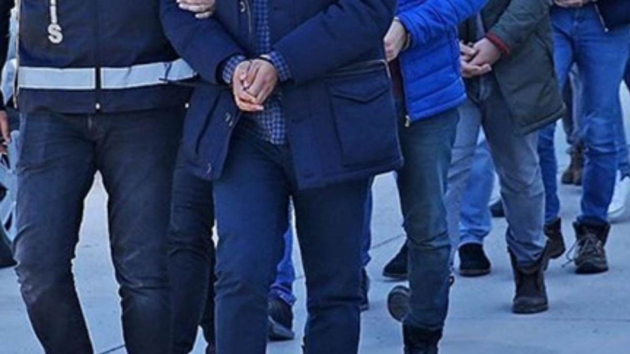 Milli Savunma Bakanlığı belgelerinde rüşvet zinciri: 27 Kişi yakalandı!