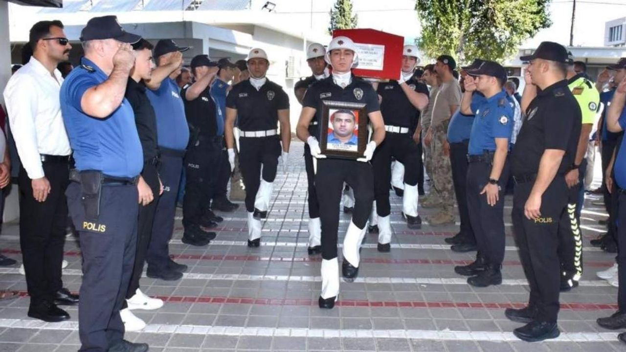 Hayatını kaybeden polis memuru son yolculuğuna uğurlandı