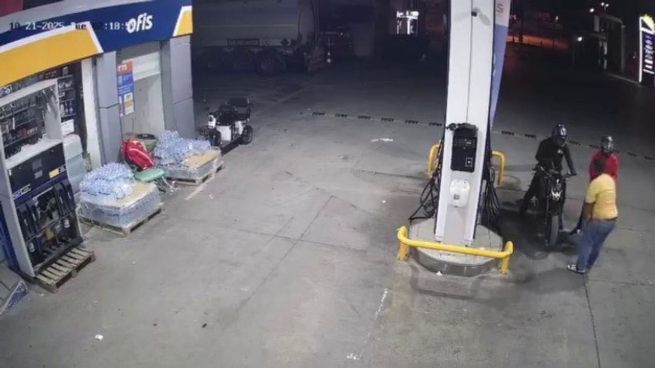 Benzinlik bitti sıra pompacıya geldi: Önce benzinliği sonra pompacıyı soydular