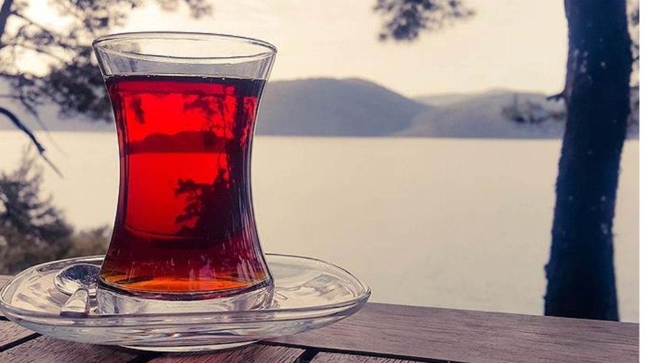 Türkiye’nin meşhur çay markasında kanserojen madde şoku!