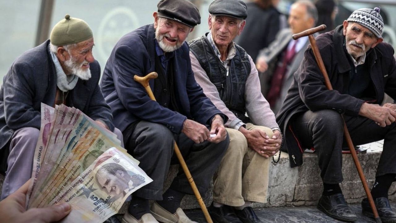 Ocak 2026 emekli maaş zammı ne kadar olacak? İlk 3 ayın farkı kesinleşti