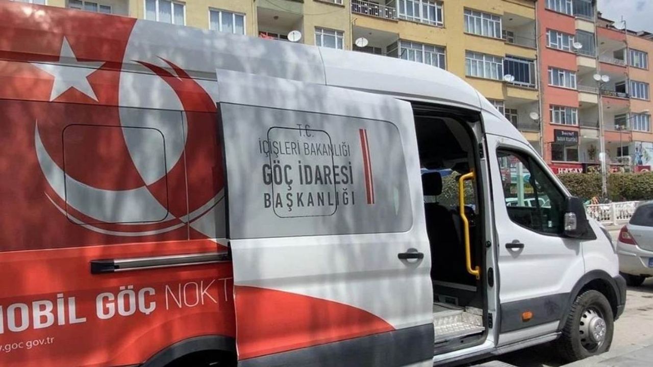 Yasa dışı yollardan Türkiye’ye giren 3 kişi Niğde’de yakalandı!