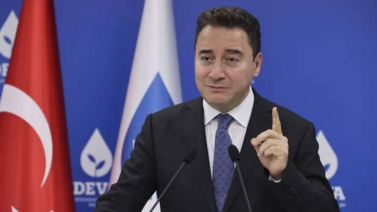 Ali Babacan’dan yeni anayasa tepkisi: '7 yıldır tek bir madde gösteremediler'