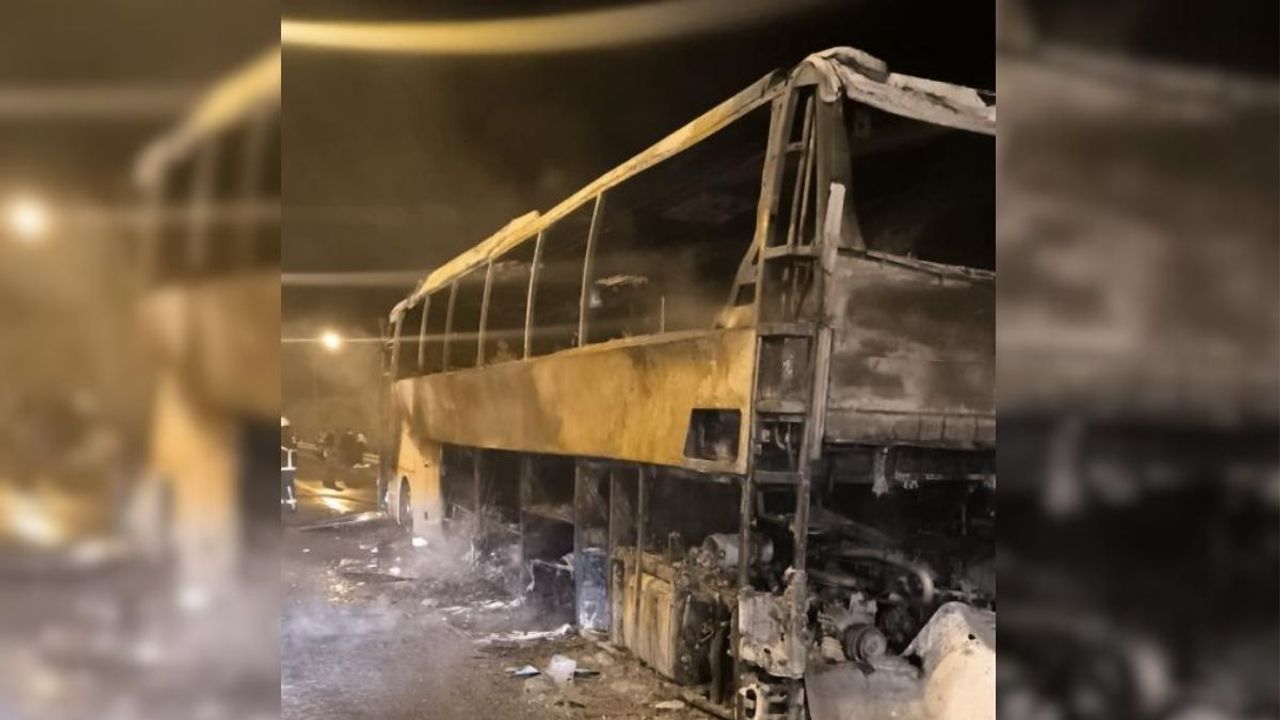 Yolcu otobüsü alevlere teslim oldu