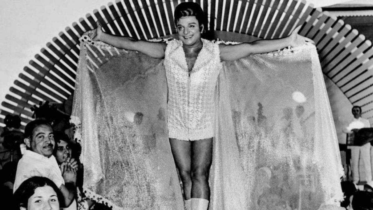 Zeki Müren’in filmi gösterime giremeden yasaklandı!