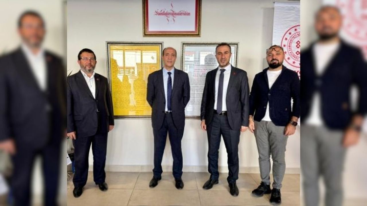 Saadet Partili Başkan Altun’dan sanata destek!