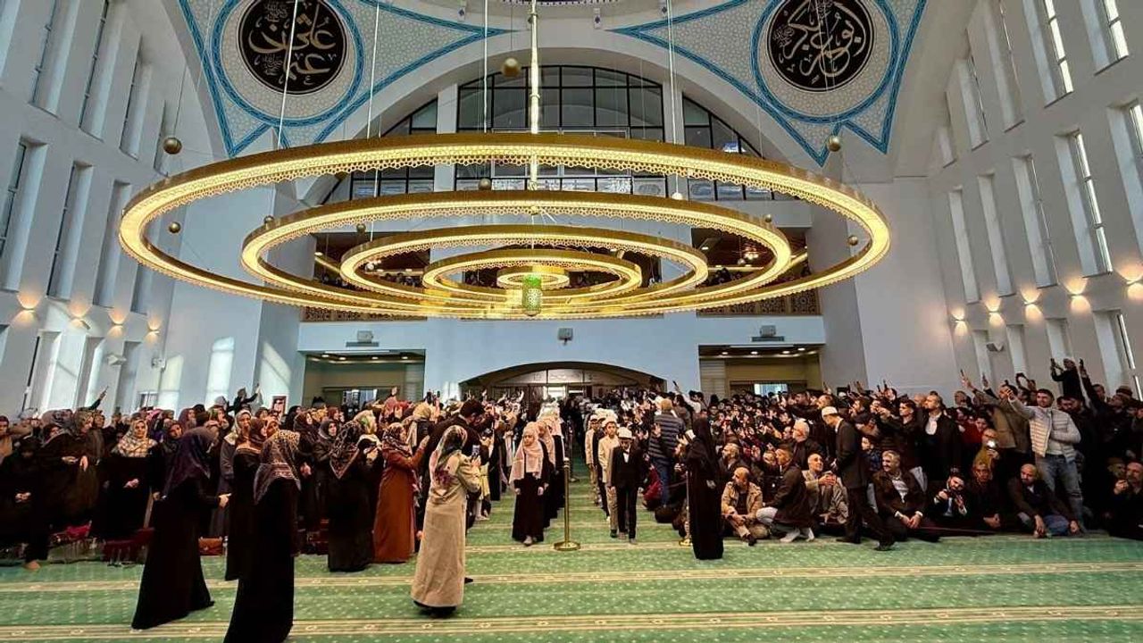 Kayseri’de büyük gurur: 183 Öğrenci birden belgelerine kavuştu