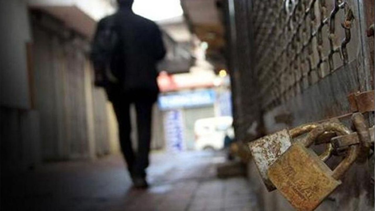 Esnaf yeni düzenlemelere hazırlıksız yakalandı: 300 bin iş yeri kepenk kapatabilir!