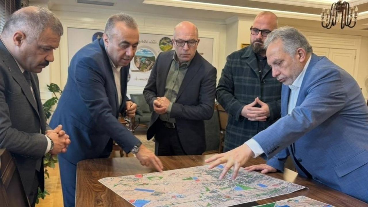 Başkan Yalçın ve AKİB Genel Başkanı Ali Hızar Talas için bir araya geldi