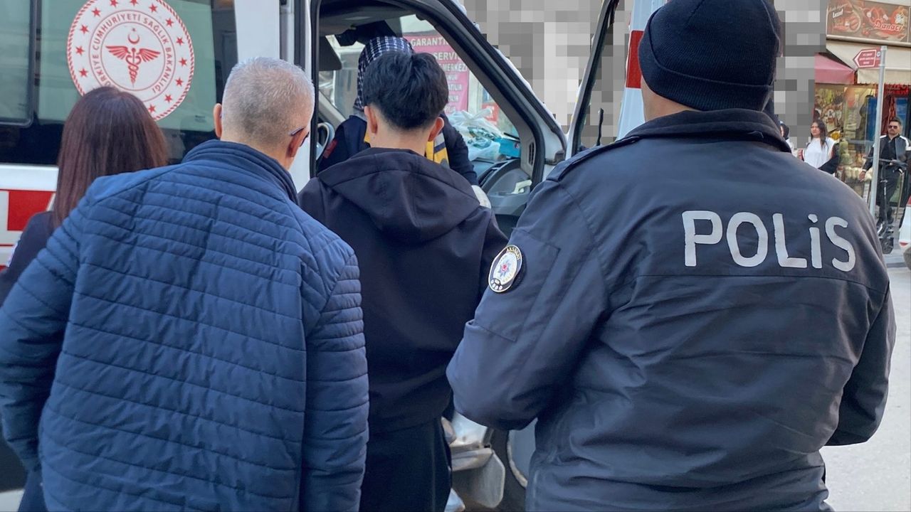 Aksaray’da 17 yaşındaki çocuk okul çıkışı tanımadığı şahıs tarafından bıçaklandı