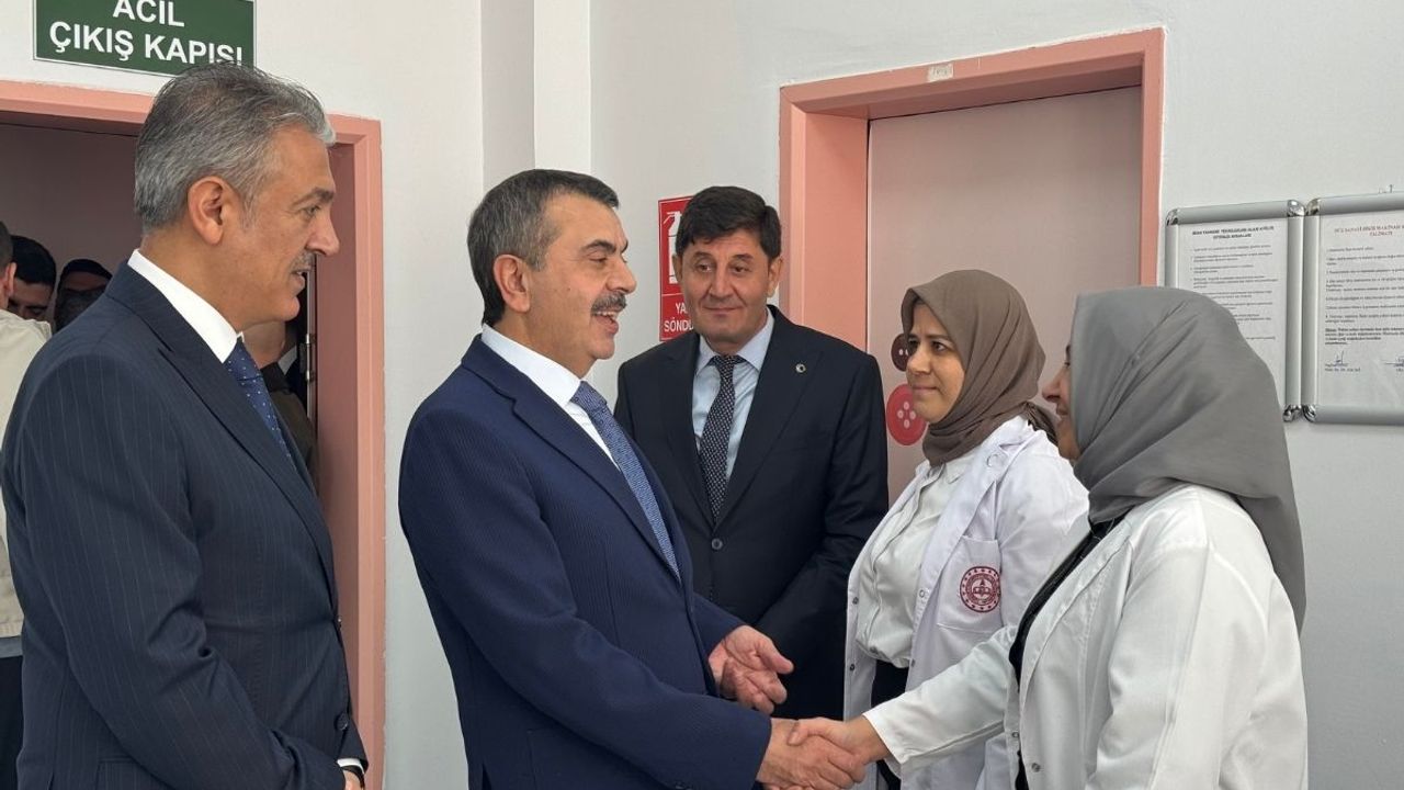 Bakan Tekin: Mesleki liselere yönelim yüzde 42’ye yükseldi