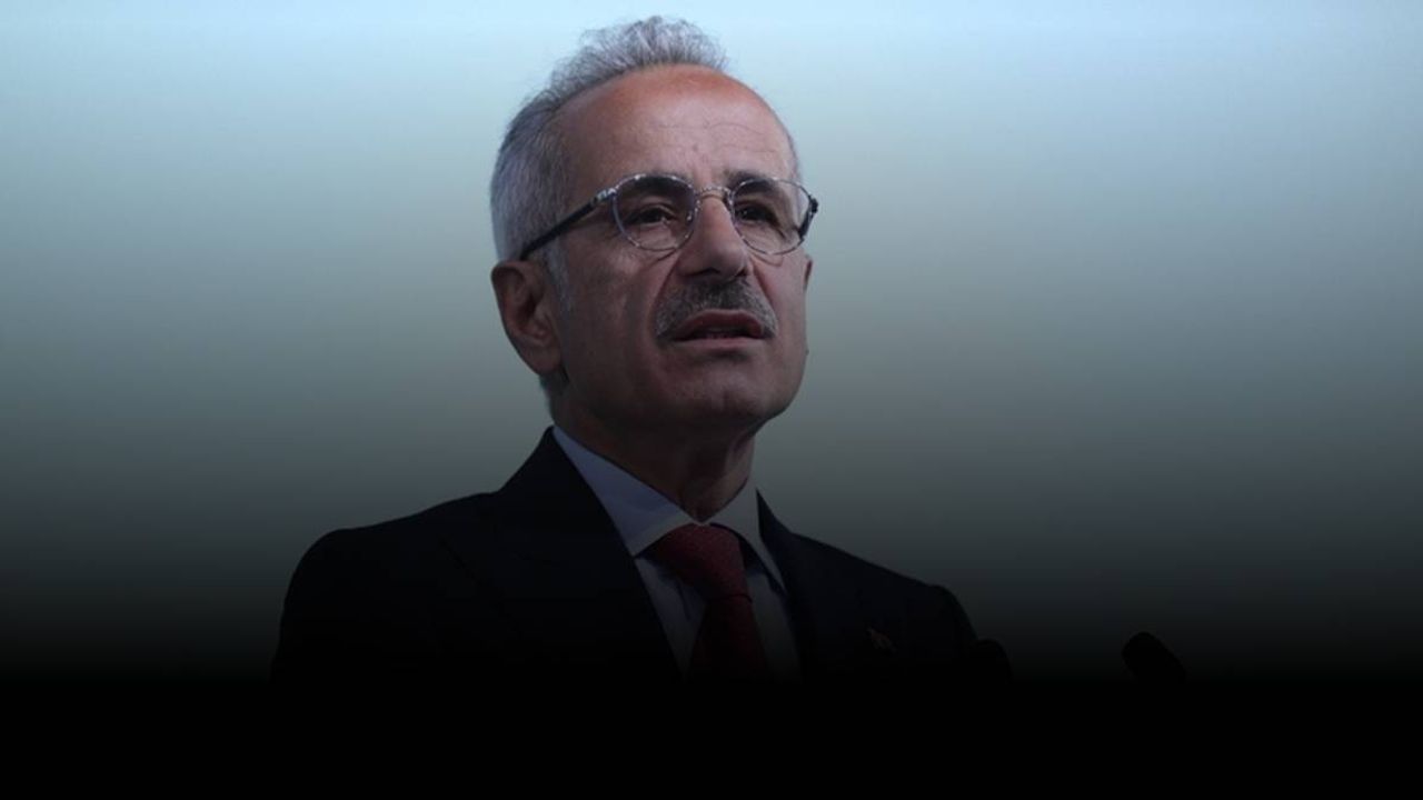 Ulaştırma ve Altyapı Bakanlığı yanan gemiler hakkında açıklama yaptı