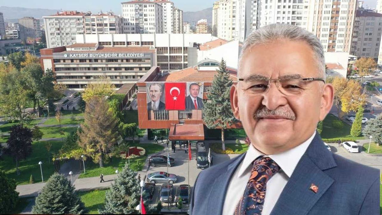 Başkan Büyükkılıç’tan Kayseri için yoğun mesai: Ziyaretçi akınına uğradı!