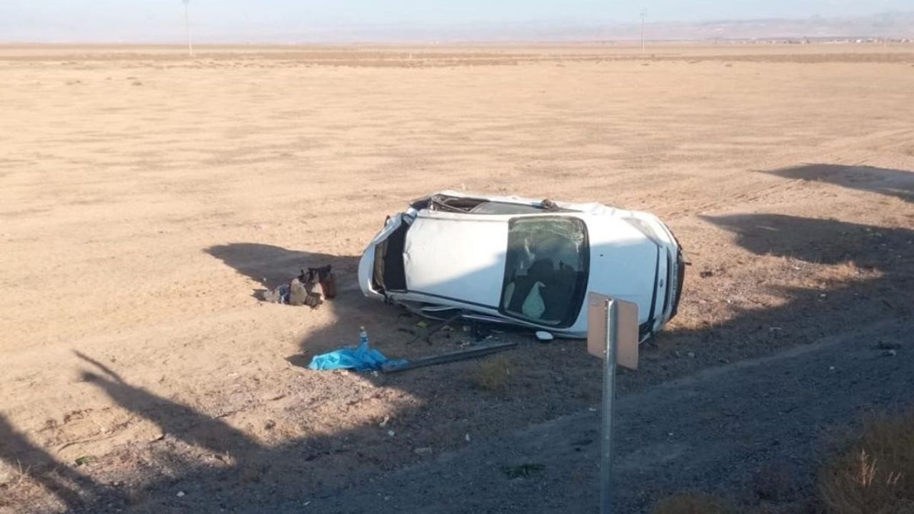 Araç takla attı! Otomobil şarampole yuvarlandı:1'i çocuk 6 kişi yaralandı