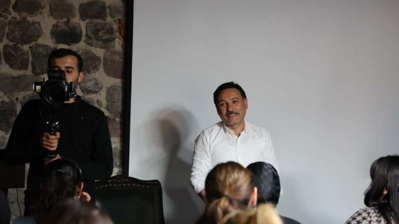 Vali Gökmen Çiçek, Mektep Melikgazi’de öğrencilerle buluştu