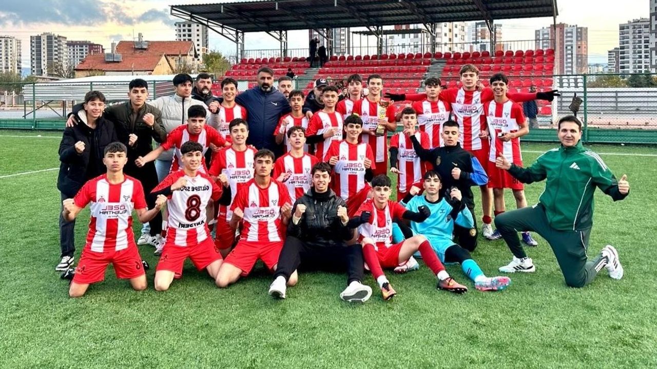 AKİB Genel Başkanı Ali Hızar’dan namağlup şampiyon olan Gültepespor’a tebrik