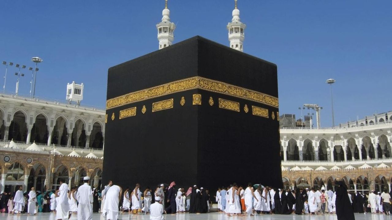 Diyanet’ten uyarı: Hac kesin kayıtlarında son günler!