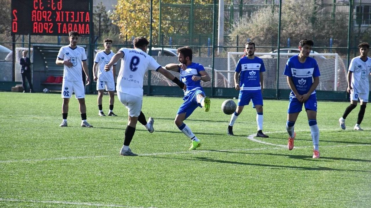 Kayseri Atletikspor farka koştu! Yeniden lider