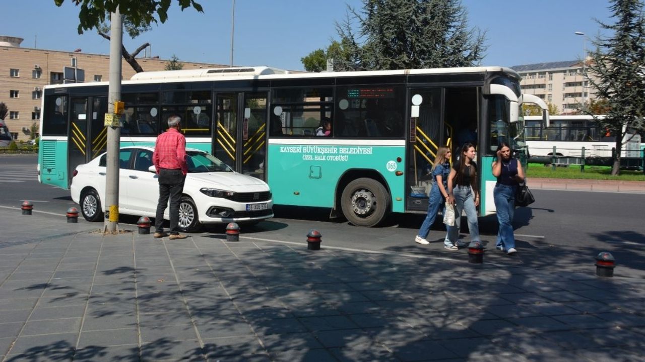 Kayseri Büyükşehir Belediyesi 26 yıldır halk otobüslerini ihalesiz işletiyor