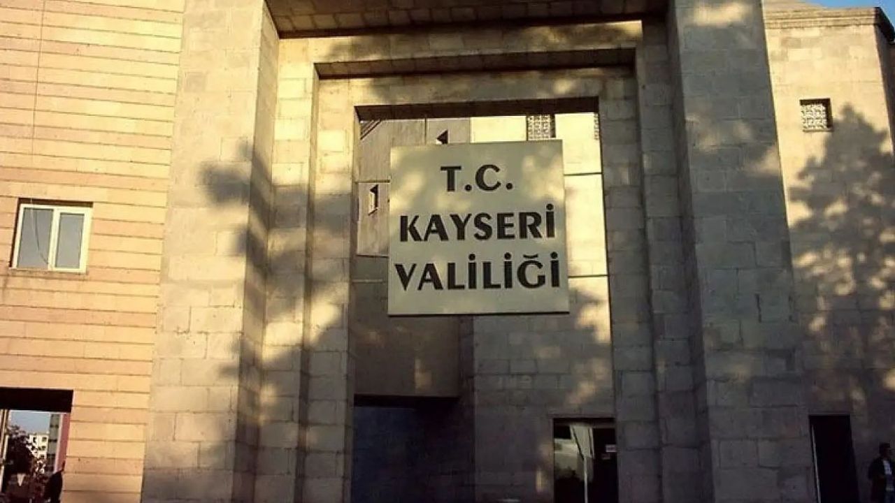 Kayseri Valiliğinin iki projesi birleşti: Gençler hem spor hem teknolojiyle buluştu