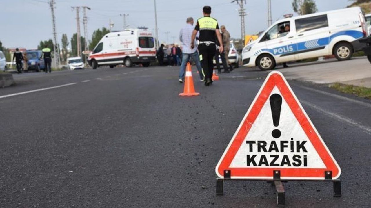 Konya’da otomobil şarampole devrildi: 4 yaralı