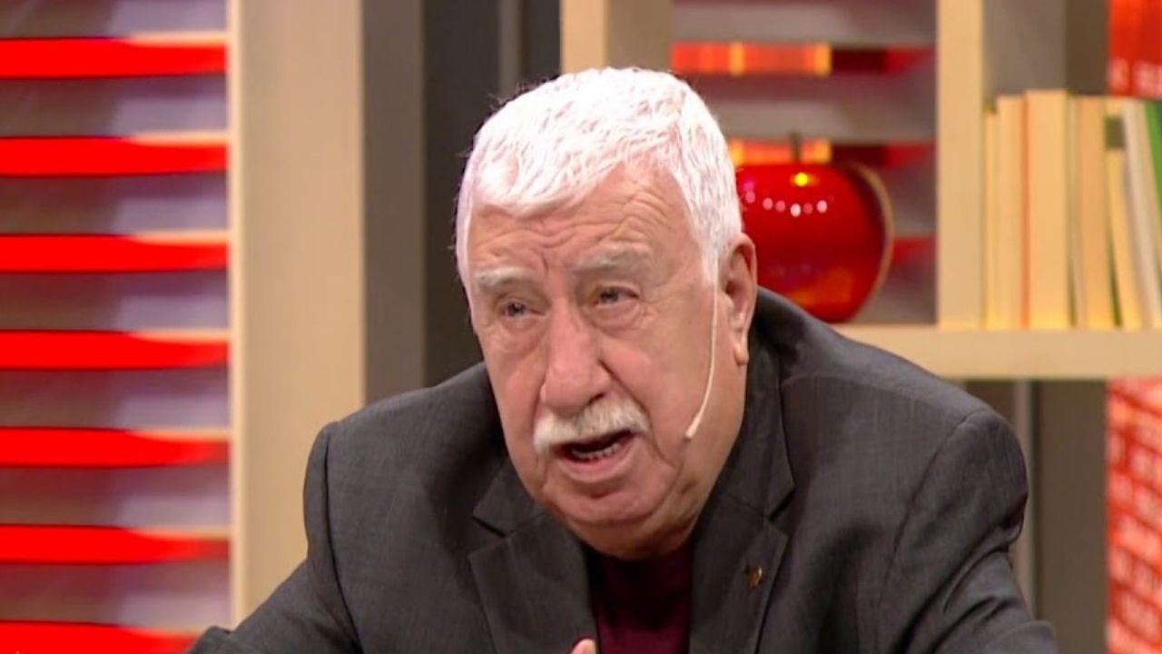 Usta oyuncu Ahmet Gülhan'dan acı haber!