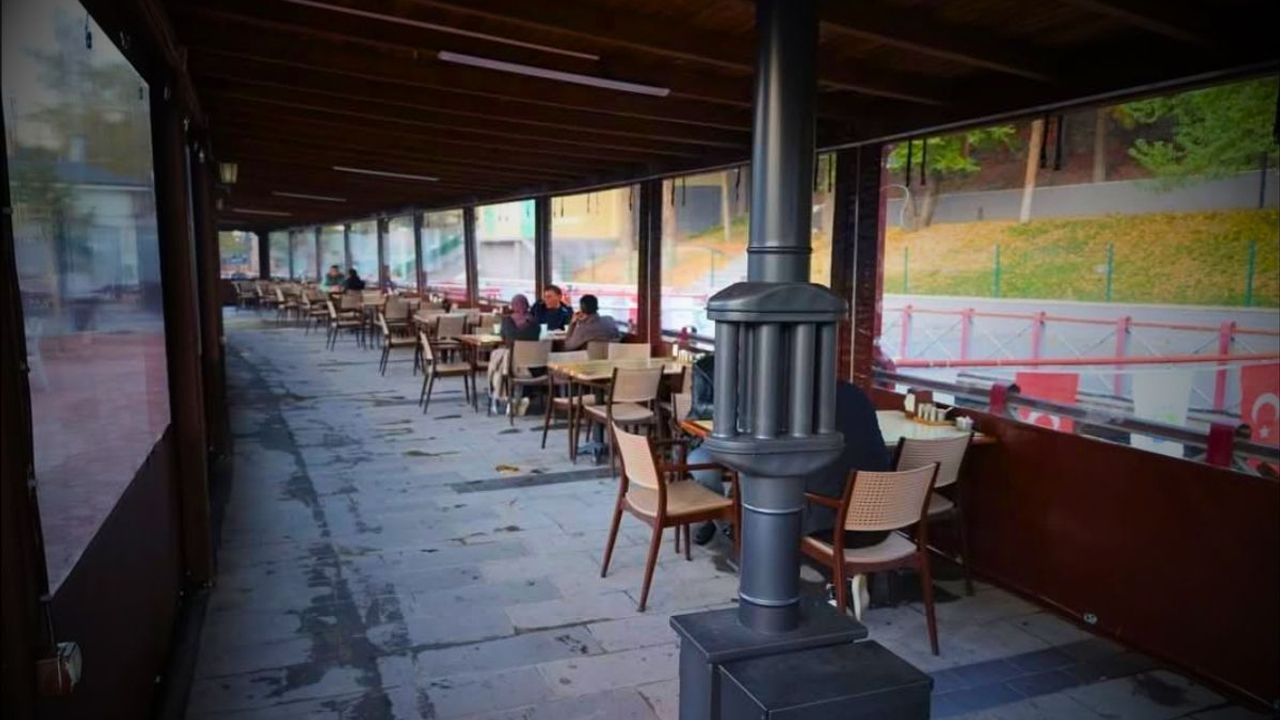Kayseri'de herkesin akın akın gittiği restoranda dikkat çeken düzenleme!