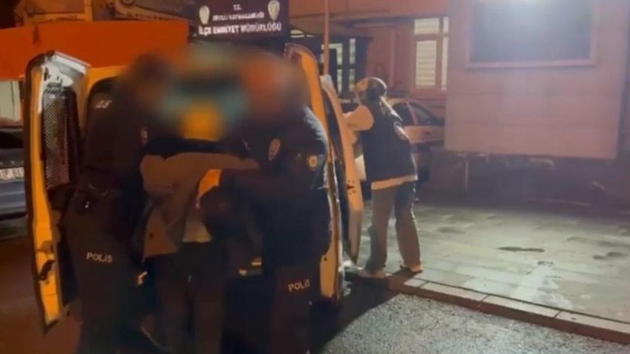 Kayseri'de sahte Cumhuriyet altını bozduran çete suç makinası çıktı!