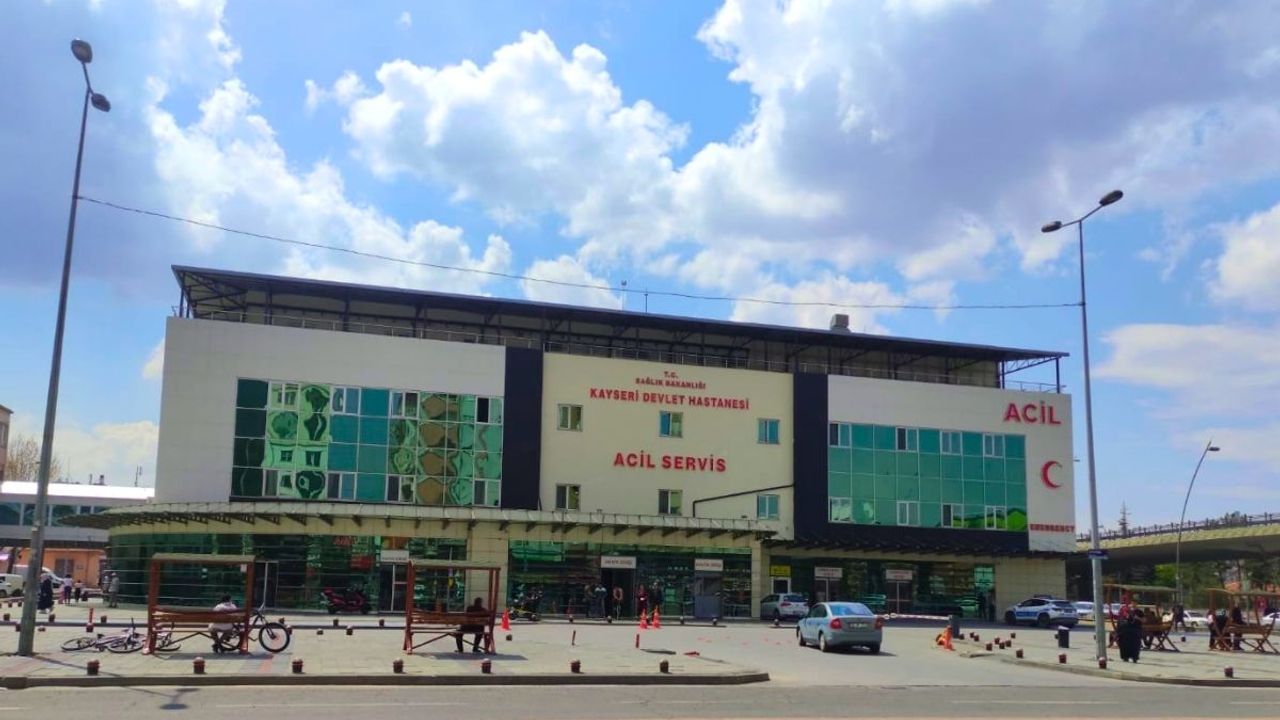 Kayseri Devlet Hastanesi’nde acil tıpta yeni dönem: Uzman akademisyenler yürütecek!