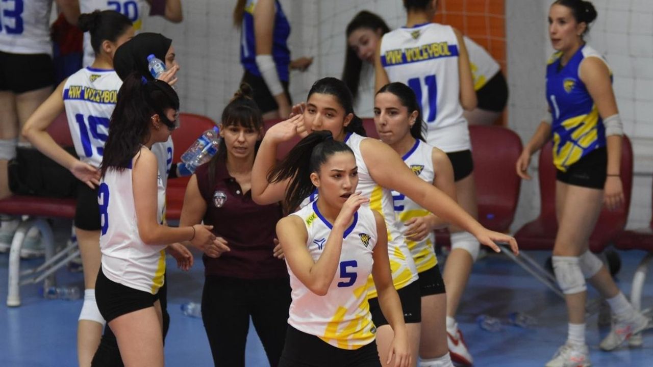 KVK Voleybol Kulübü sahasında lider Viranşehir Voleybol’a 3-0 mağlup oldu