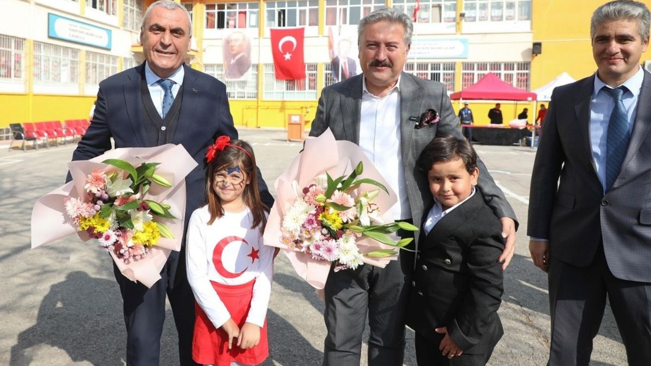 Başkan Palancıoğlu’ndan eğitim müjdesi: 2026’da iki yeni lise geliyor!
