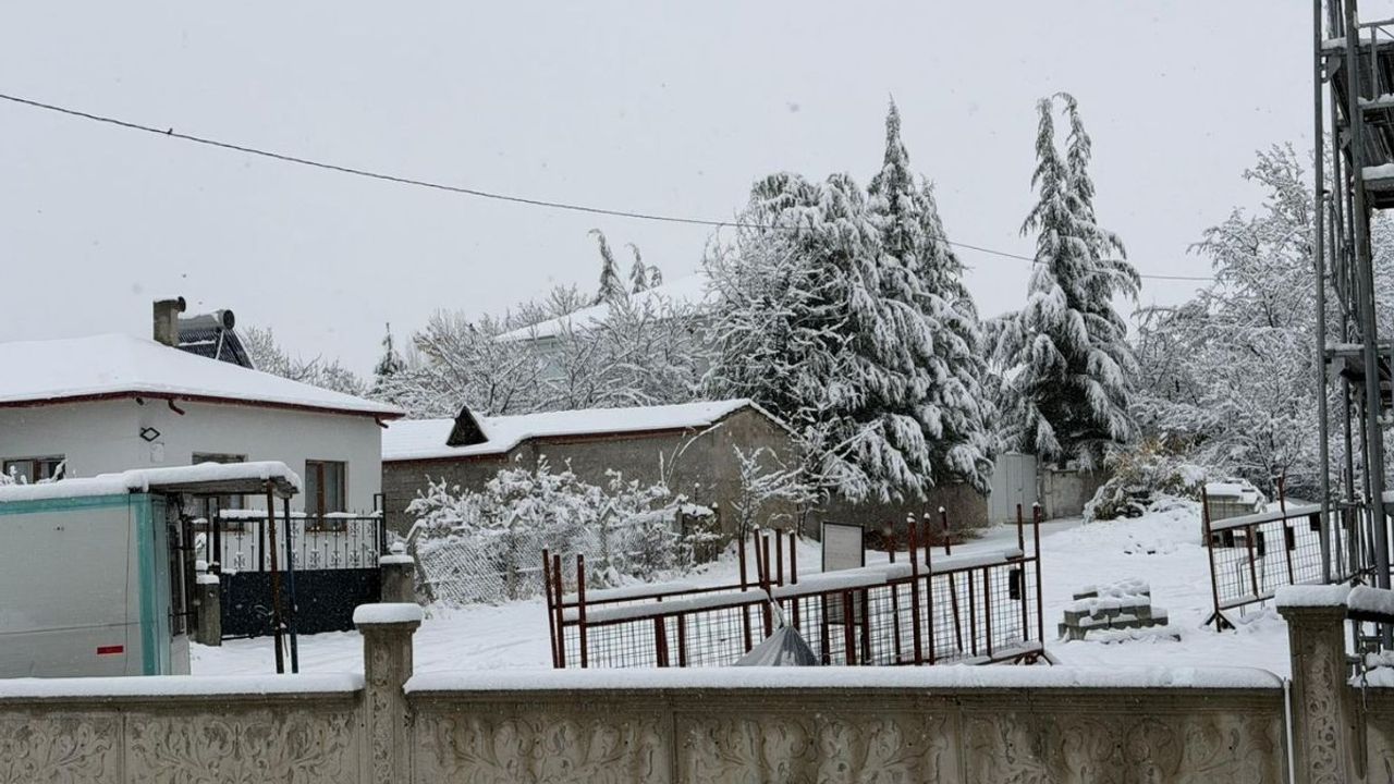 Kayseri'ye don ve buzlanma uyarısı geldi!