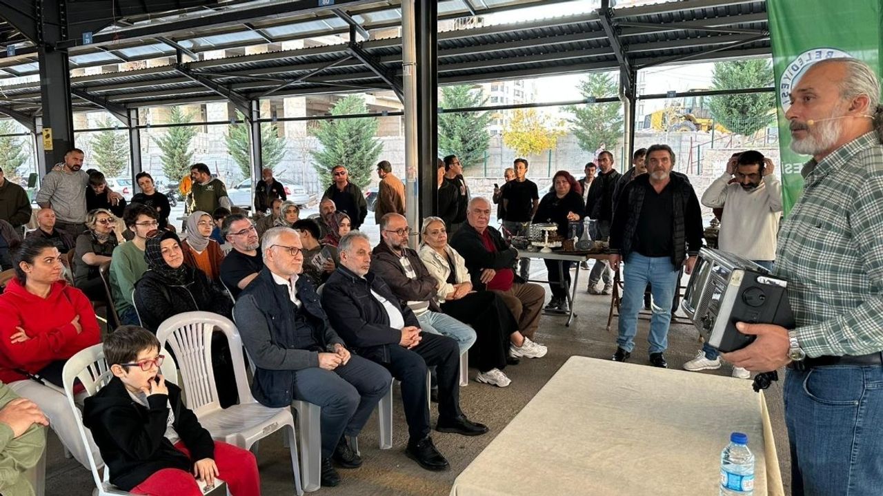 Talas Antika Pazarında müzayede rekabete sahne oldu