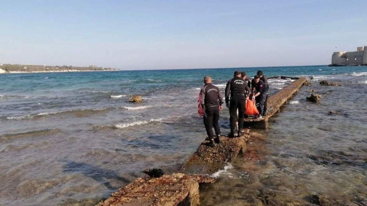Niğde'den Mersine gitti: Denizde boğularak can verdi