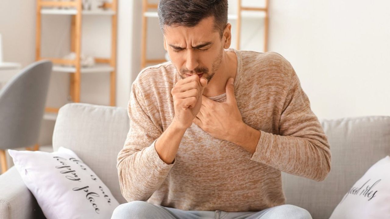 Gripken bu belirtileri görenlerin mutlaka doktora gitmesi gerek! Uzmanlar uyardı