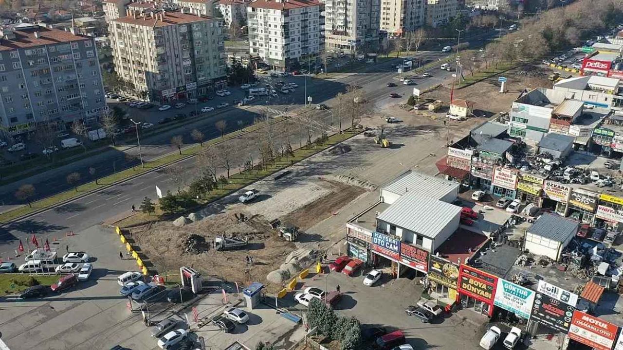 ‘Kayseri oto Sanayi’de ayıp büyüyor: Yönetim sınıfta kaldı!’