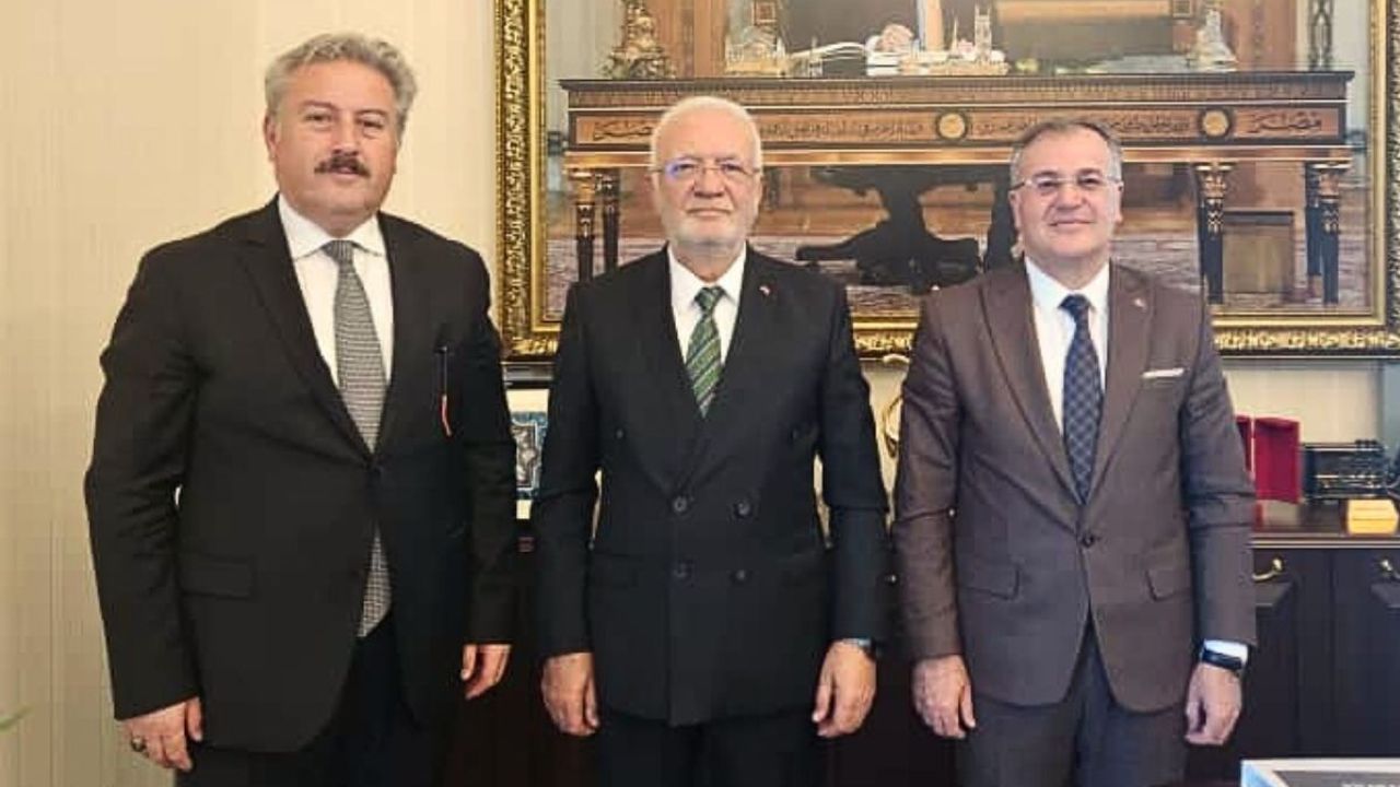 Hacılar Belediye Başkanı Bilal Özdoğan yatırımlar hakkında Mustafa Elitaş ile görüştü