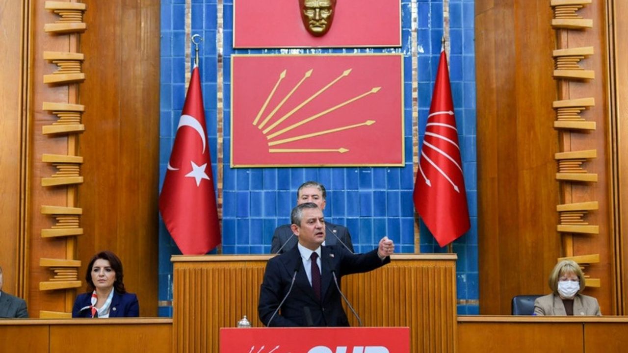 Özgür Özel’den Bahçeli’ye: Kanunu bu hafta çıkaralım