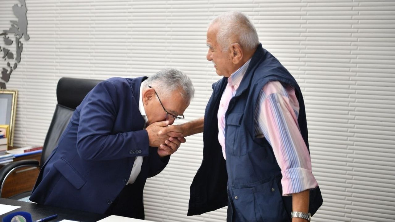 Kayseri Büyükşehir Belediye Başkanı Memduh Büyükkılıç’ın acı günü abisi hayatını kaybetti