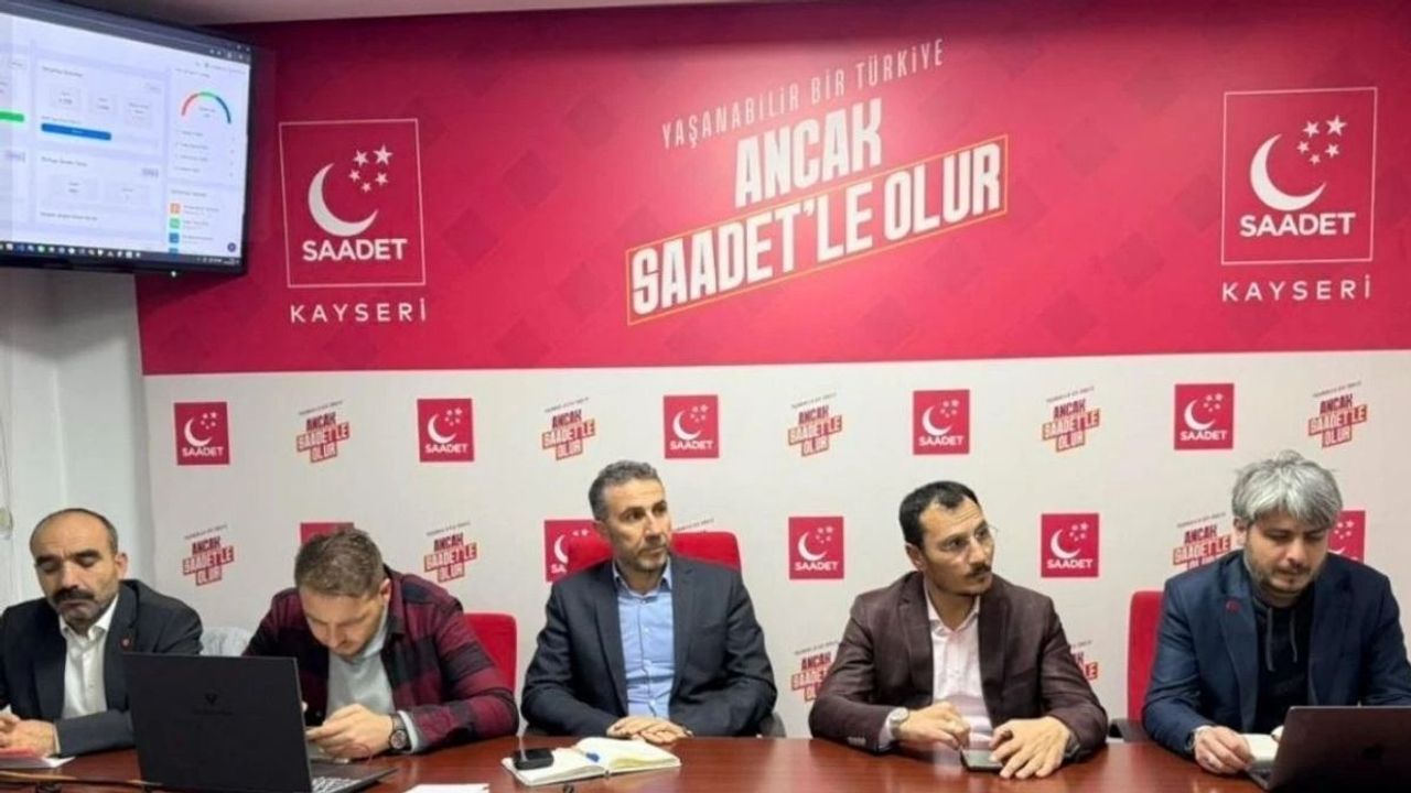 Kayserili başkandan tepki ‘şehit cenazesi varken eğlence programı düzenlemek şehrimize hiç yakışmadı’