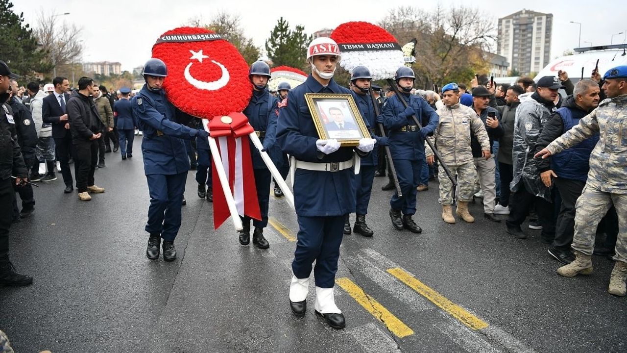 Başkan Büyükkılıç törende hazır bulundu: Şehit binbaşıya veda