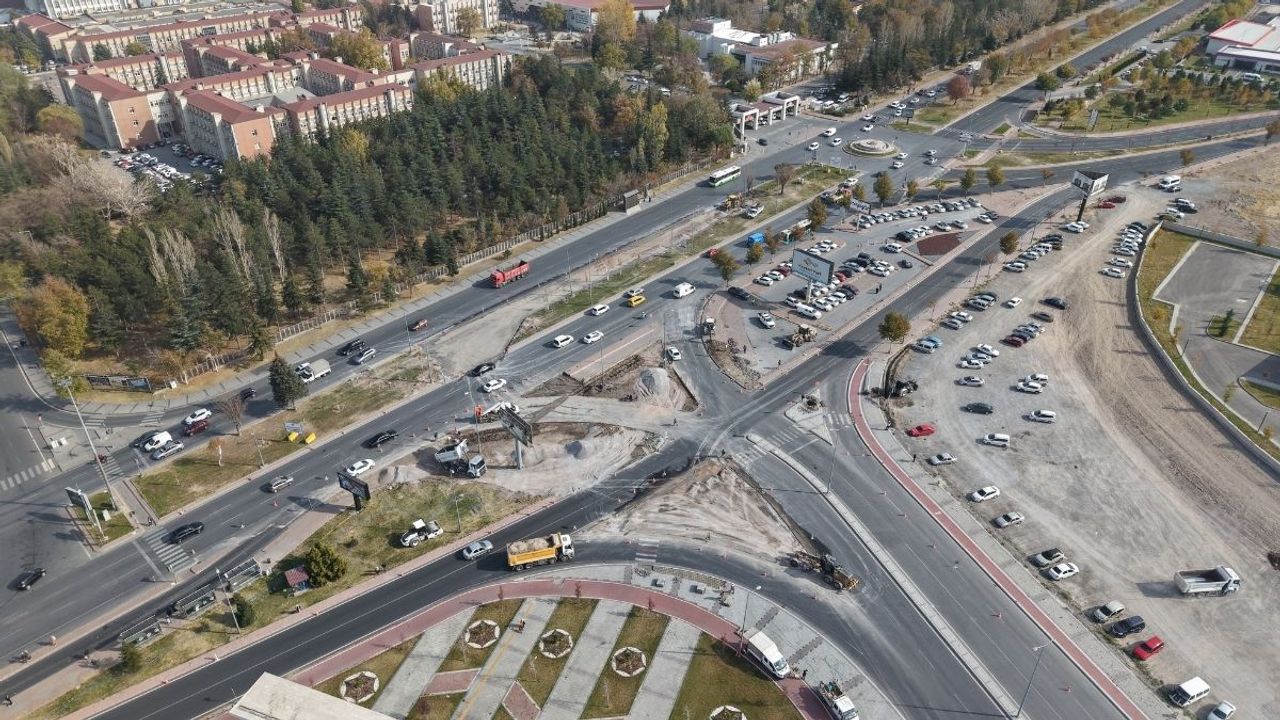 Talas Bulvarı’nda trafik rahatlıyor: Yeni bağlantılar dönüş düzenlemeleri geliyor