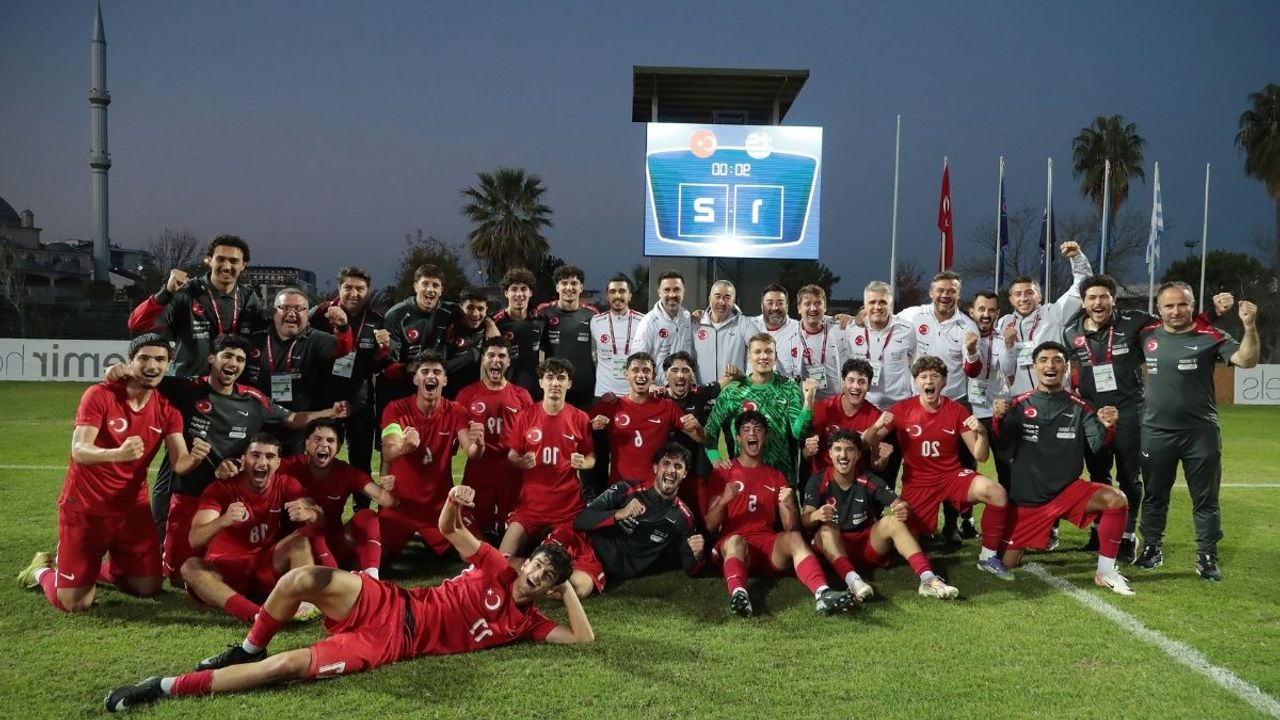 Kayserisporlu Kayra Cihan Milli Takım'ın Yunanistan zaferinde rol aldı