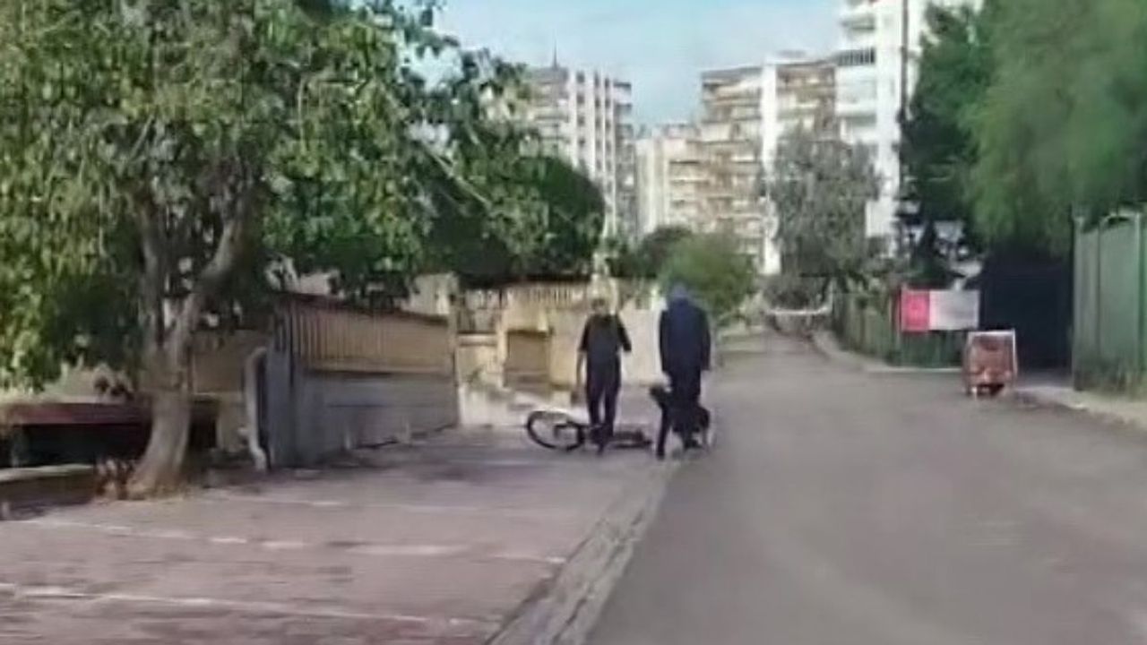 12 yaşında ki çocuğa iki kişi sokak ortasında saldırdı!